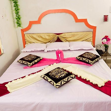 Jayanti Hotel Tarapith Exterior photo